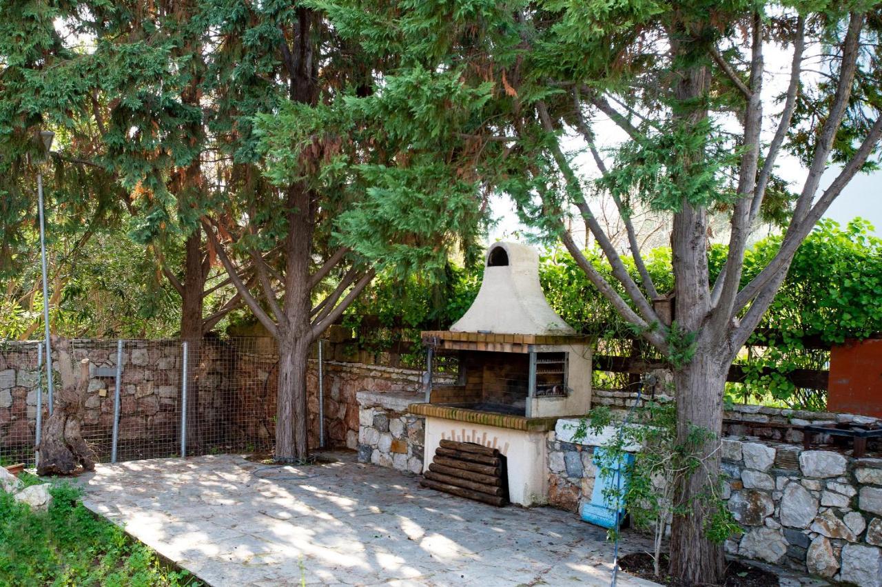 Villa Astravi Jaliszósz Kültér fotó