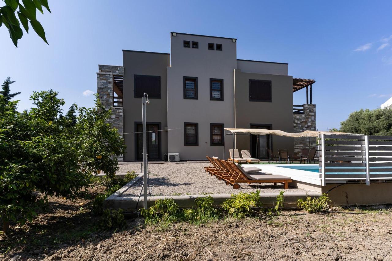 Villa Astravi Jaliszósz Kültér fotó